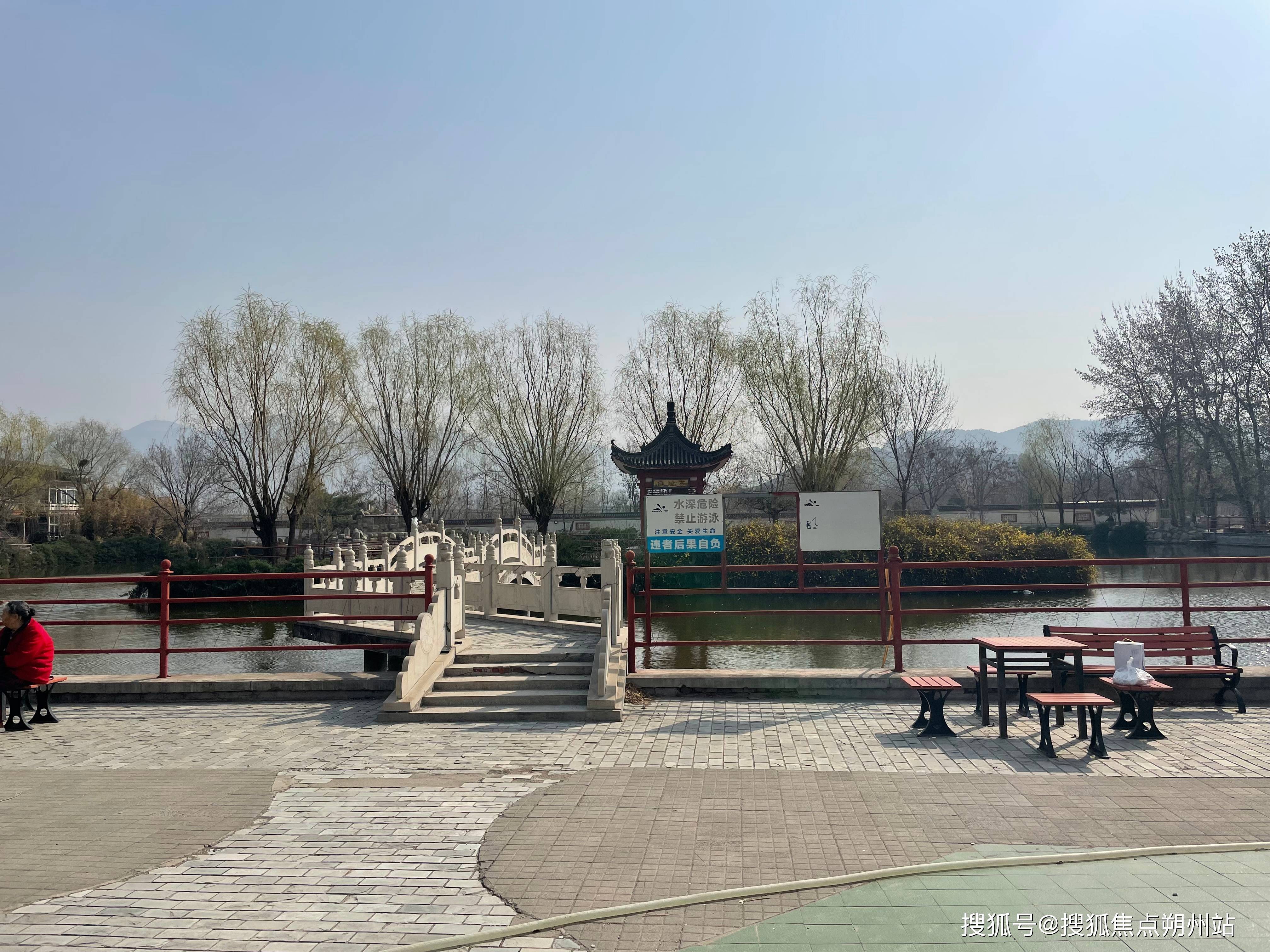 温馨老年公寓大揭秘：收费、服务及电话地址全知晓CQ9电子游戏网站2026年北京市昌平区十三陵(图2)